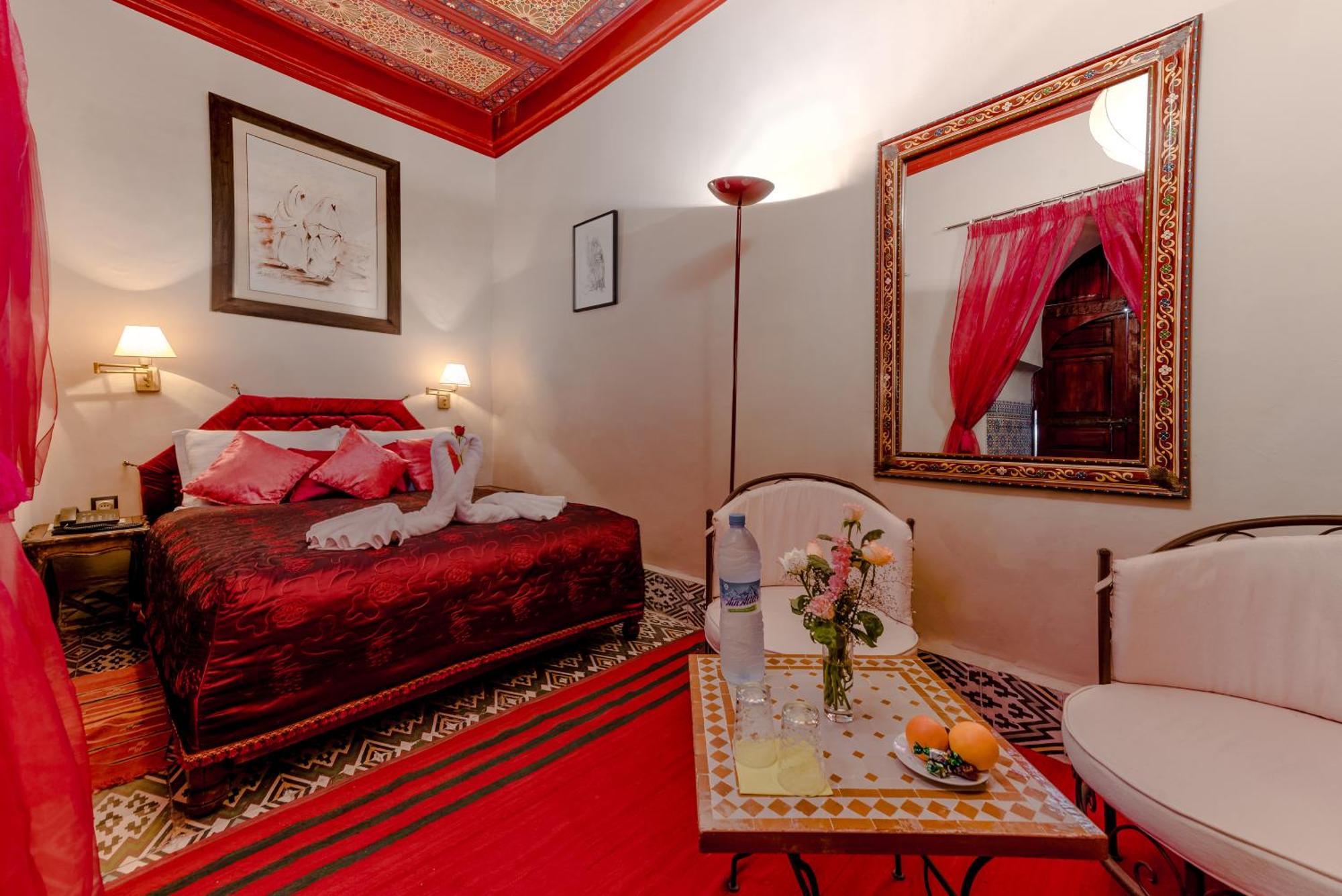 Abelia Riad - 2024 Traveler'S Choice Award 马拉喀什 客房 照片